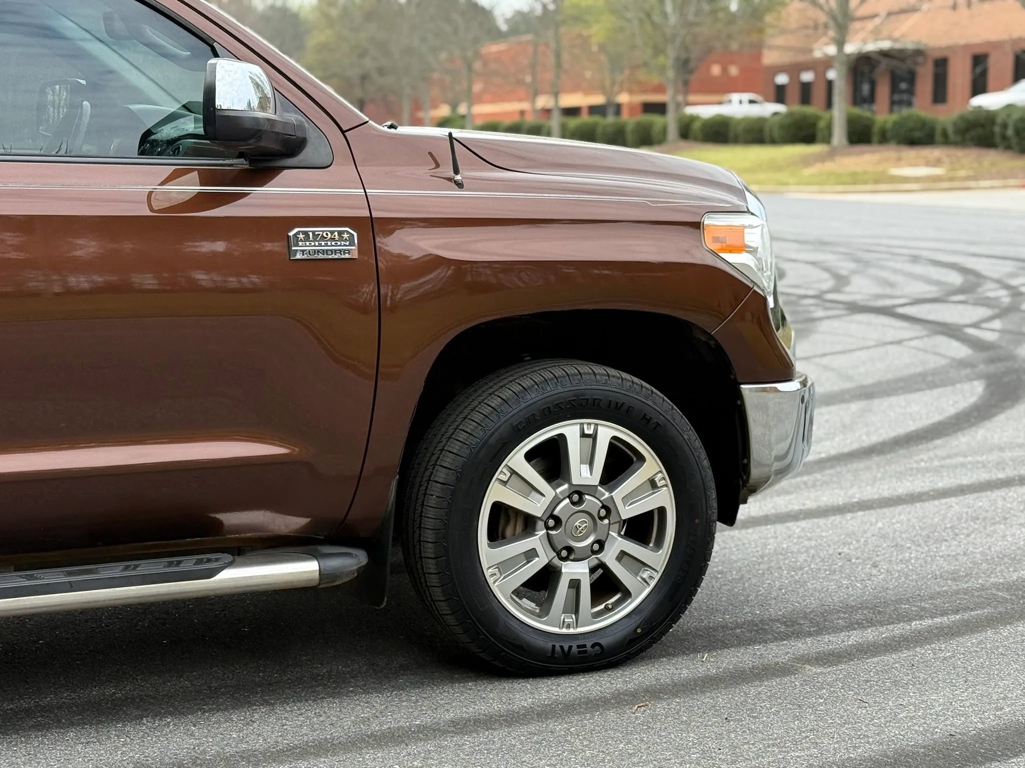 Used 2014 Toyota Tundra 1794 Edition image 9