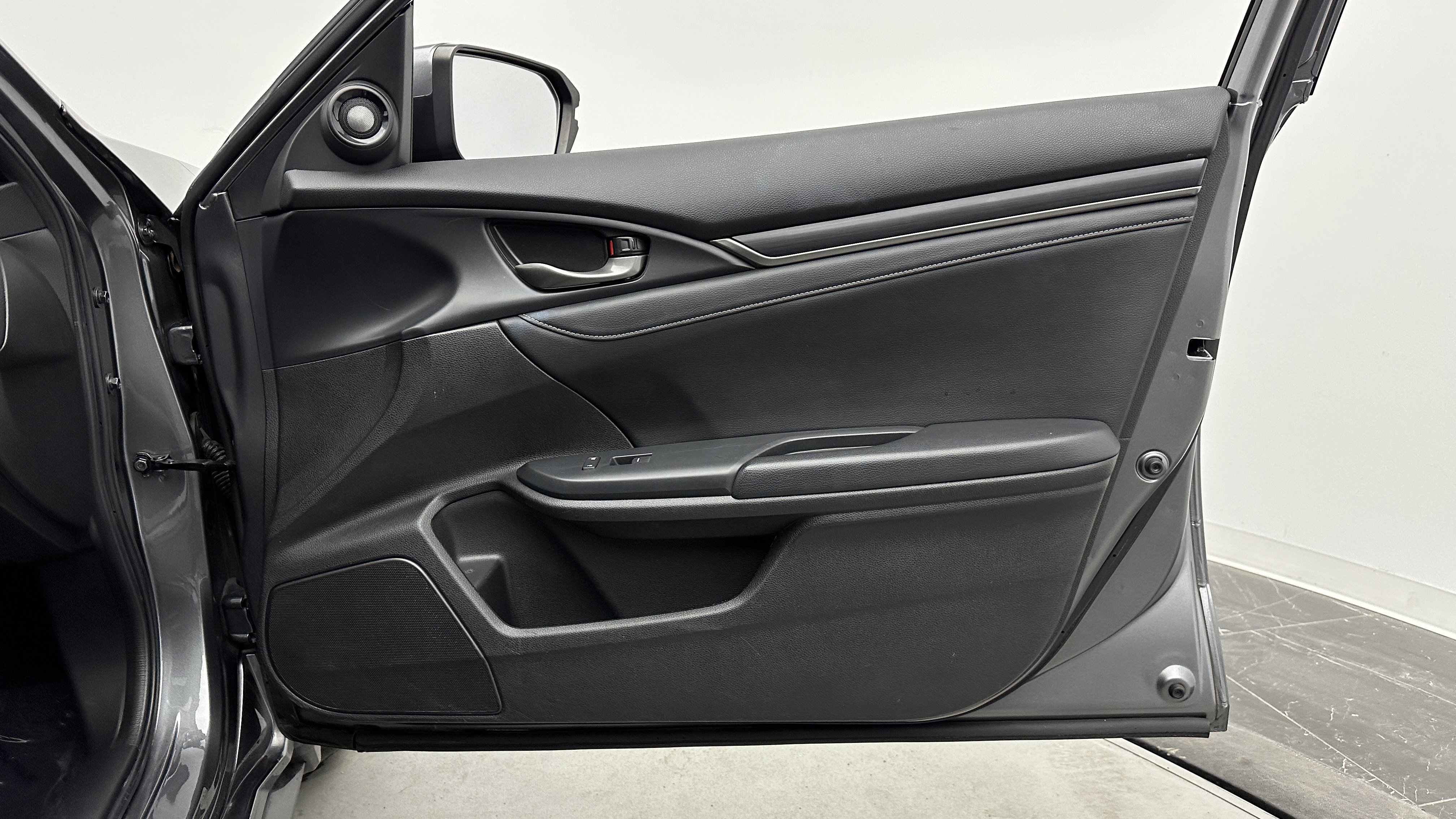 Used 2021 Honda Civic Sport Touring image 32