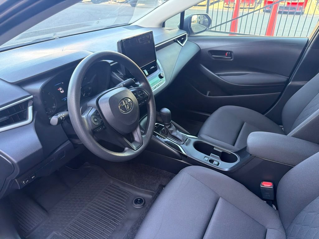 Used 2024 Toyota Corolla LE FWD image 9
