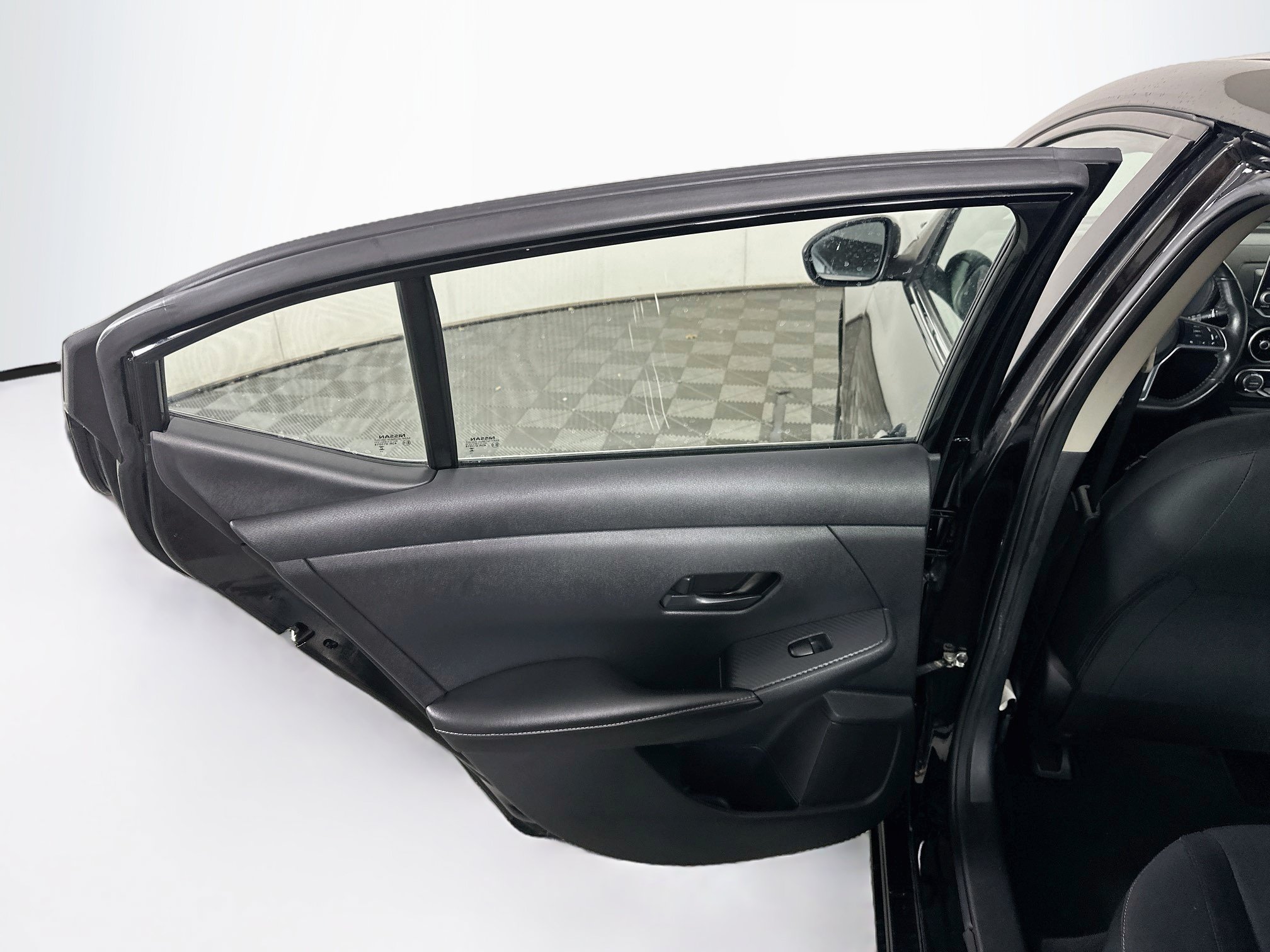 Used 2025 Nissan Sentra SV w/ All-Weather Package FWD image 25