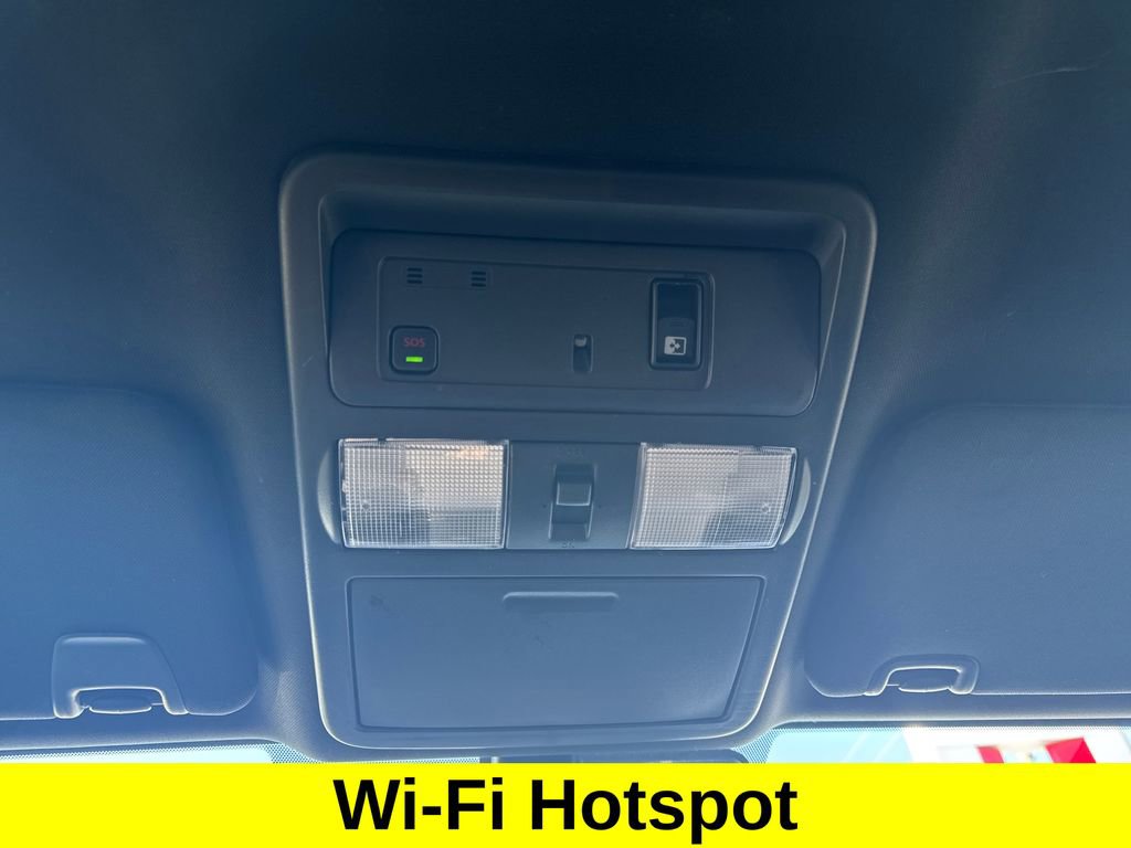 Used 2024 Nissan Titan SV w/ SV Bronze Edition Package image 36