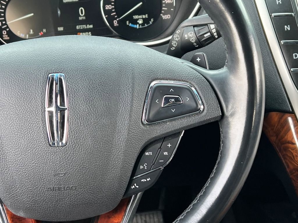 Used 2017 Lincoln MKX Select w/ Select Plus Package image 17