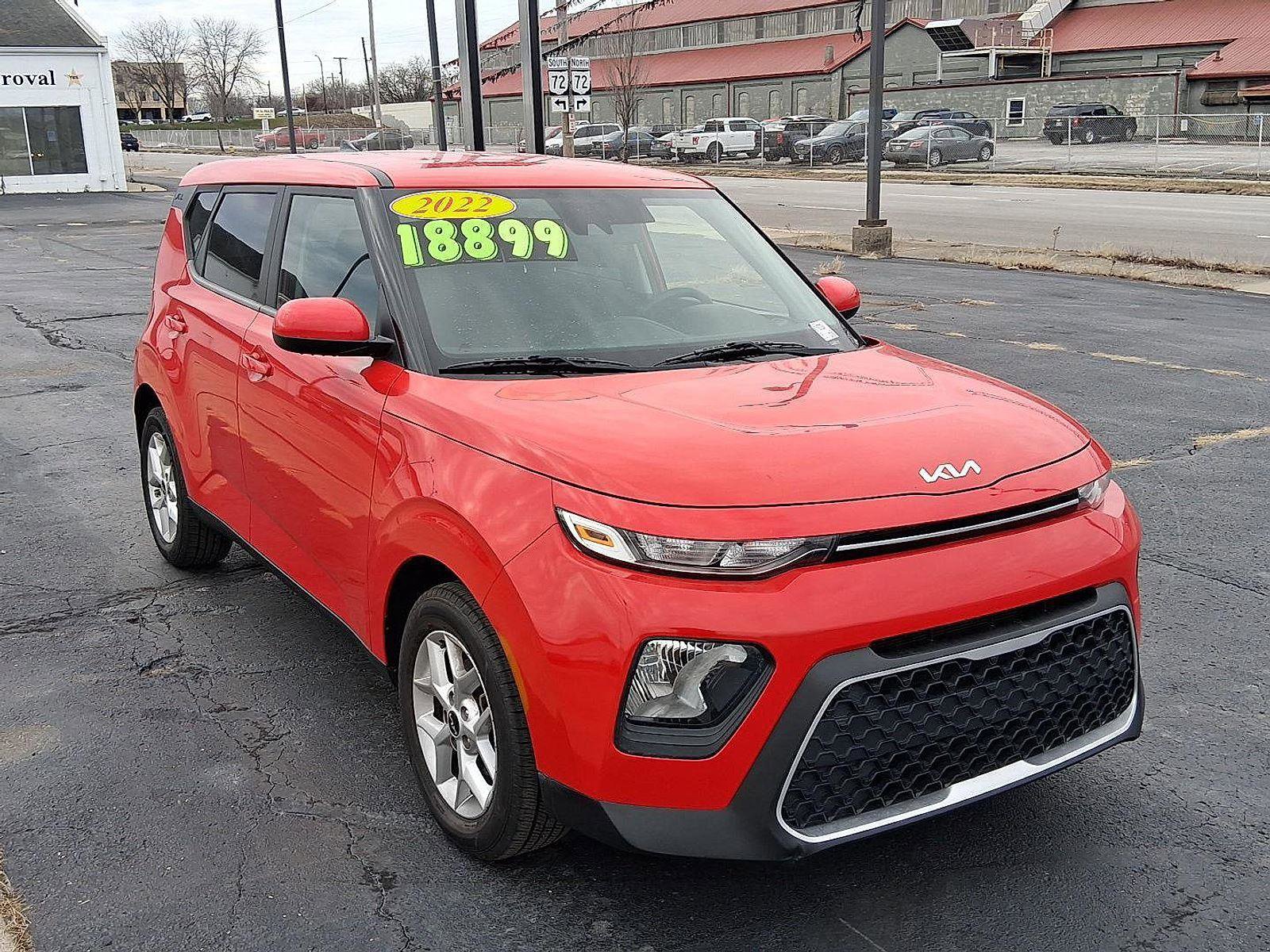 Used 2022 Kia Soul LX w/ Technology Package image 1