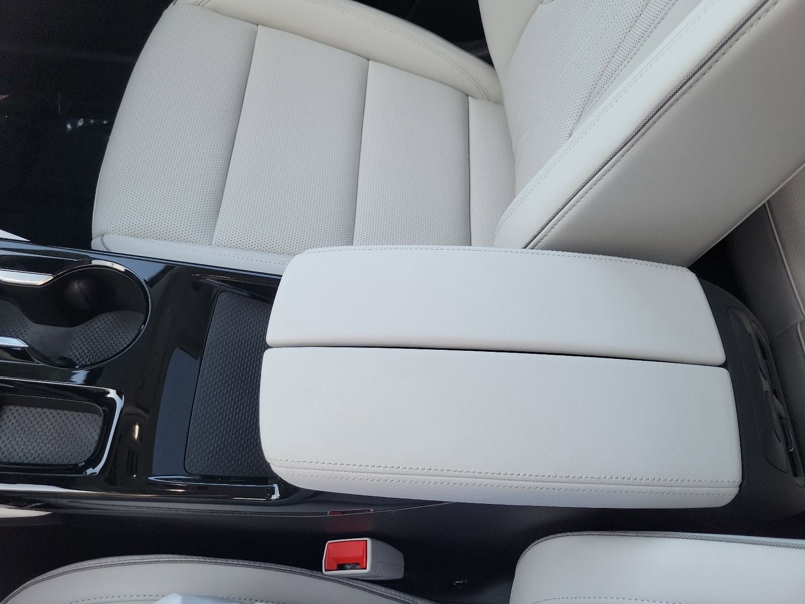 New 2026 Buick Envision Avenir AWD/4WD image 18