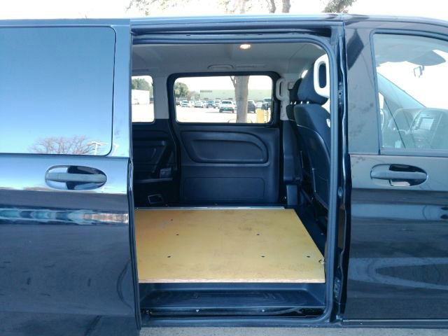 Used 2019 Mercedes-Benz Metris Passenger image 22
