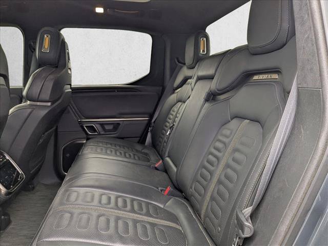 Used 2023 Rivian R1T Adventure AWD/4WD image 14