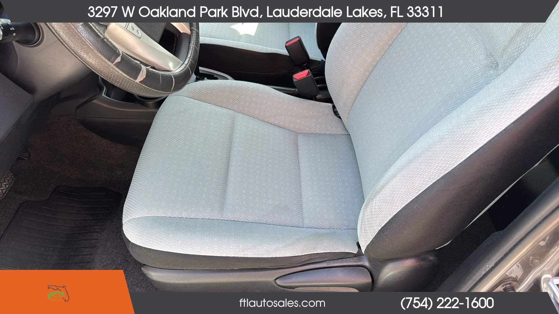 Used 2013 Toyota Prius C One FWD image 20