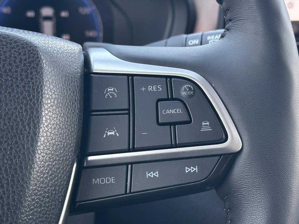 Used 2025 Toyota Grand Highlander Platinum image 22