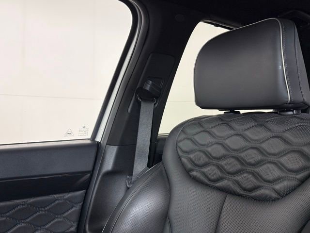 Used 2022 Hyundai Palisade Calligraphy image 13