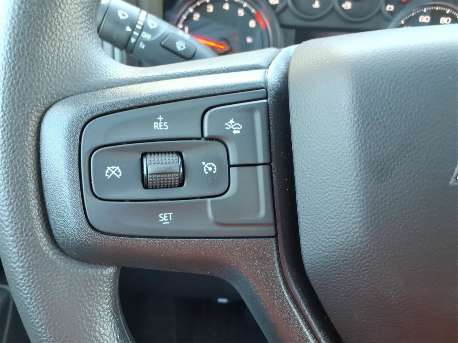 New 2026 Chevrolet Silverado 1500 Custom Trail Boss w/ LPO, Dark Essentials Package image 15