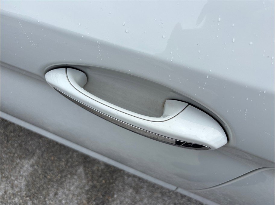 Used 2017 BMW 540i image 18