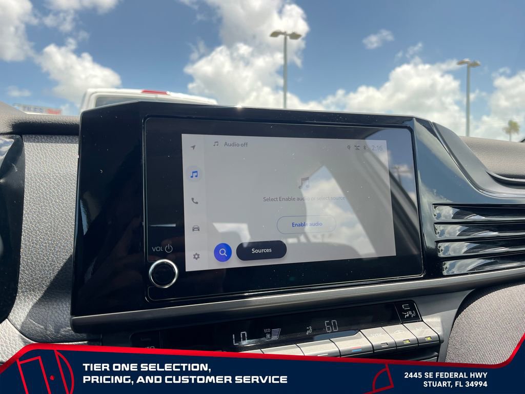 Used 2025 Toyota Camry LE FWD image 31