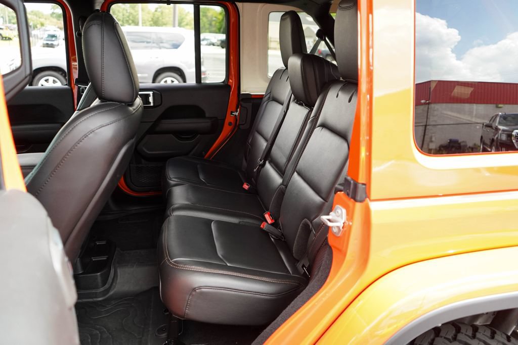 Used 2023 Jeep Wrangler Unlimited Rubicon 392 w/ Dual Top Group AWD/4WD image 8