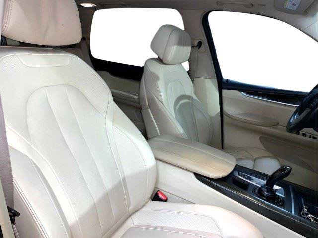 Used 2015 BMW X5 xDrive50i AWD/4WD image 43