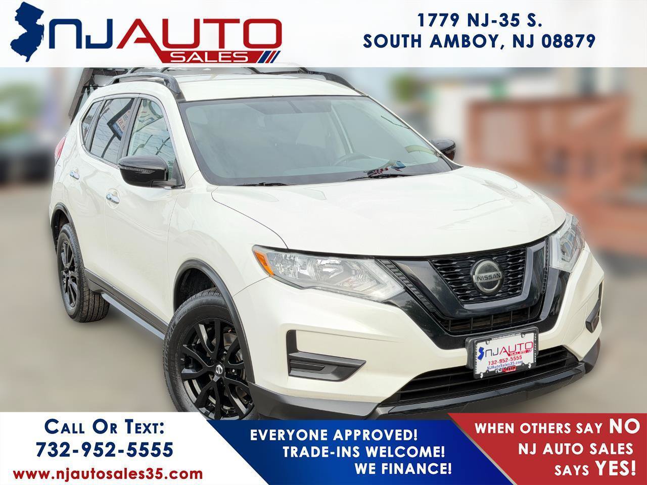 Used 2018 Nissan Rogue SV AWD/4WD image 1