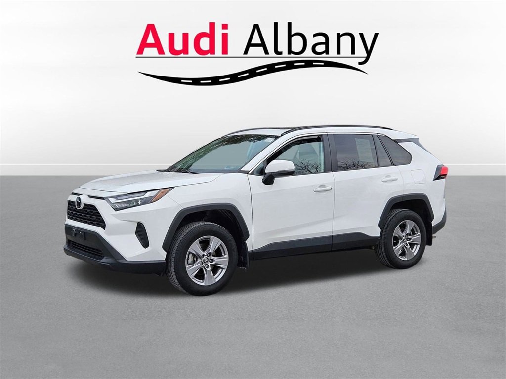 Used 2024 Toyota RAV4 XLE image 8