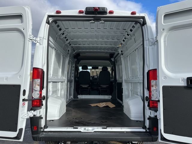 New 2025 RAM ProMaster 2500 w/ Power Group image 12