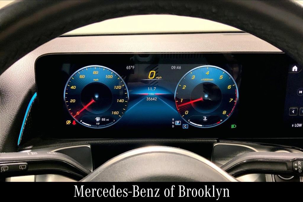 Certified 2022 Mercedes-Benz GLB 250 4MATIC image 27