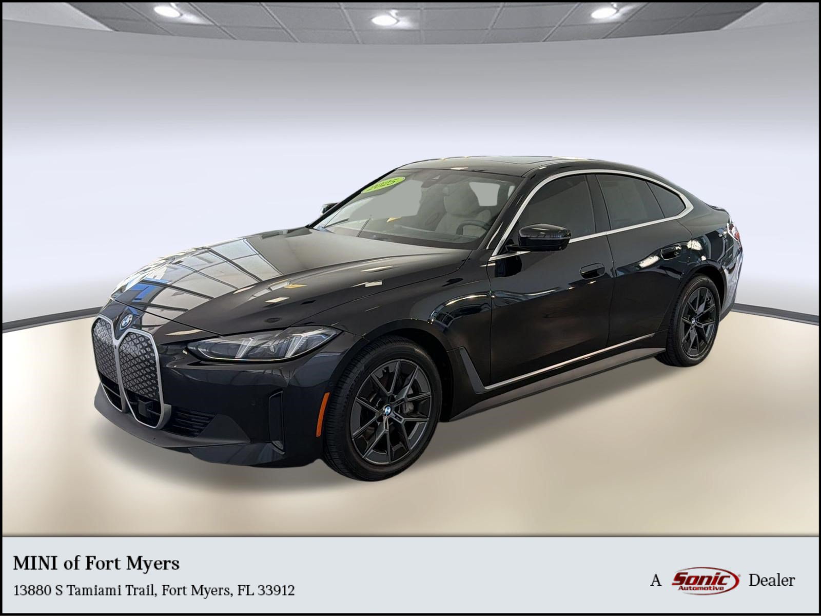 Used 2025 BMW i4 eDrive40 w/ Premium Package RWD image 1