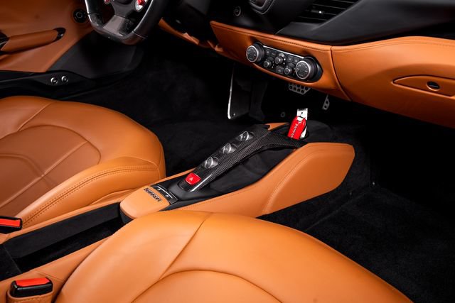 Certified 2018 Ferrari 488 GTB RWD image 52