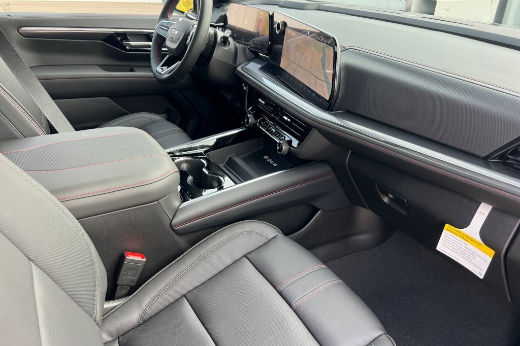 New 2026 Chevrolet Tahoe RST image 14