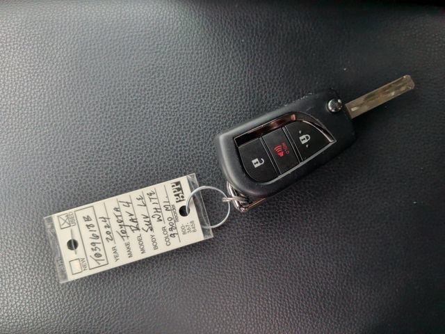 Used 2024 Toyota RAV4 LE FWD image 34