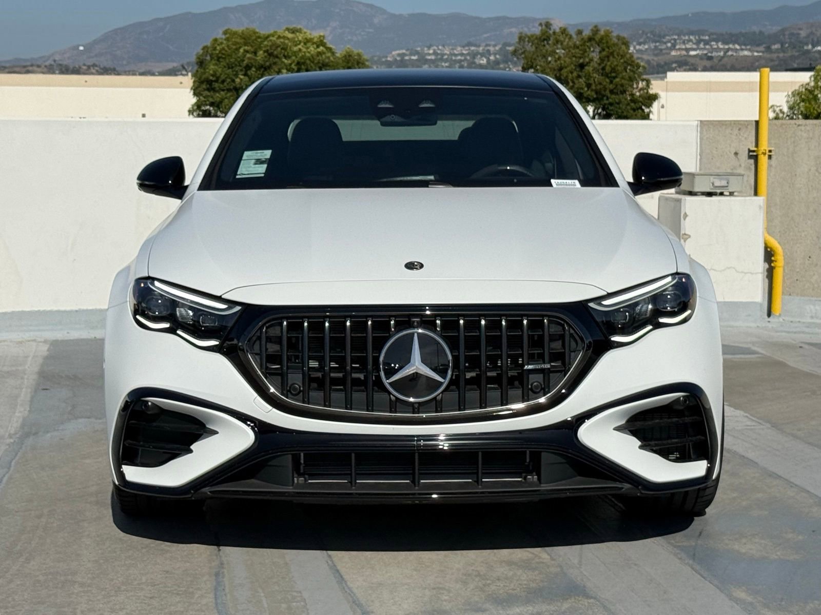 New 2026 Mercedes-Benz E 53 AMG e 4MATIC Sedan image 4