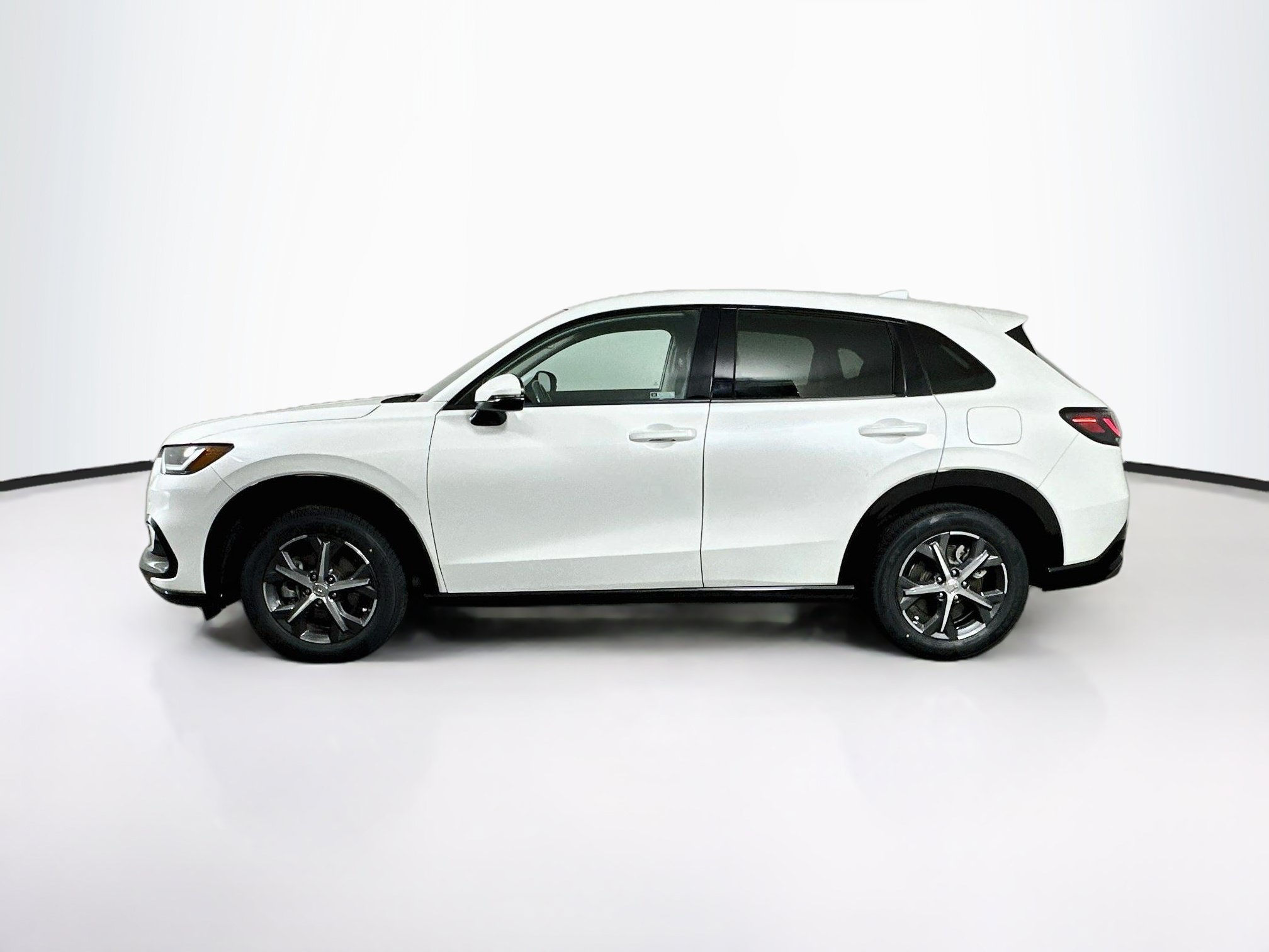 Used 2024 Honda HR-V EX-L image 4