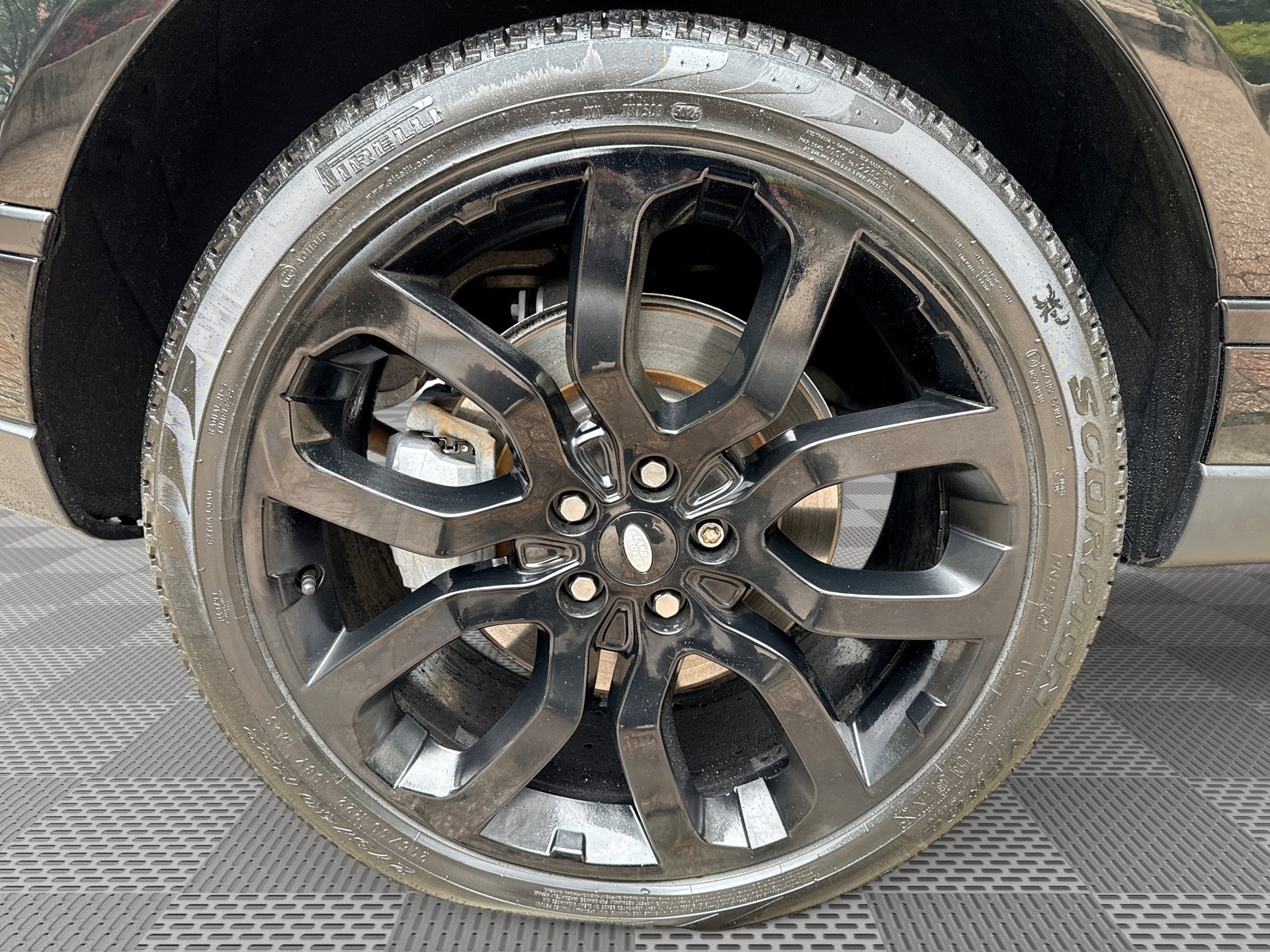 Used 2019 Land Rover Range Rover Long Wheelbase Supercharged AWD/4WD image 30