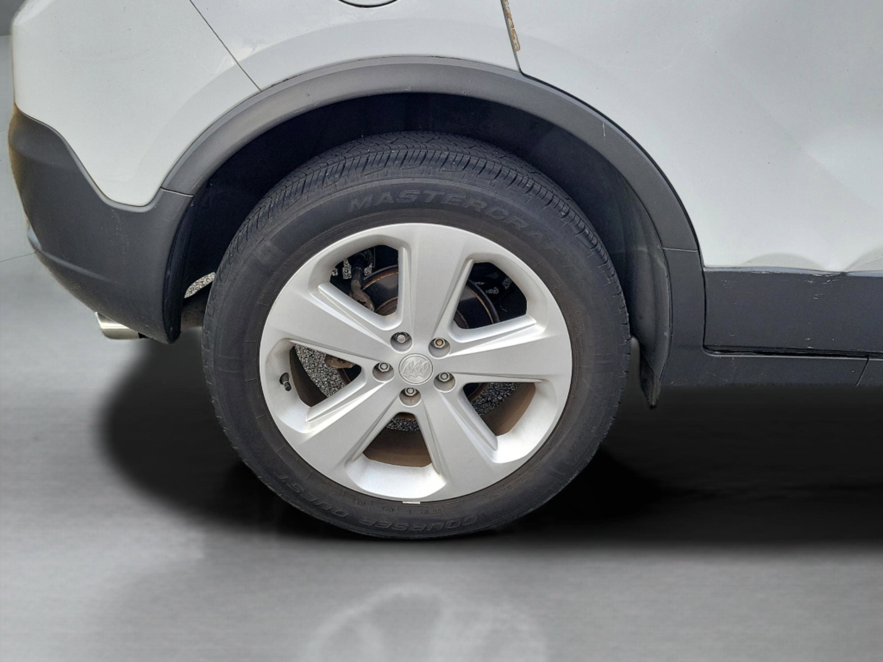 Used 2016 Buick Encore FWD image 30