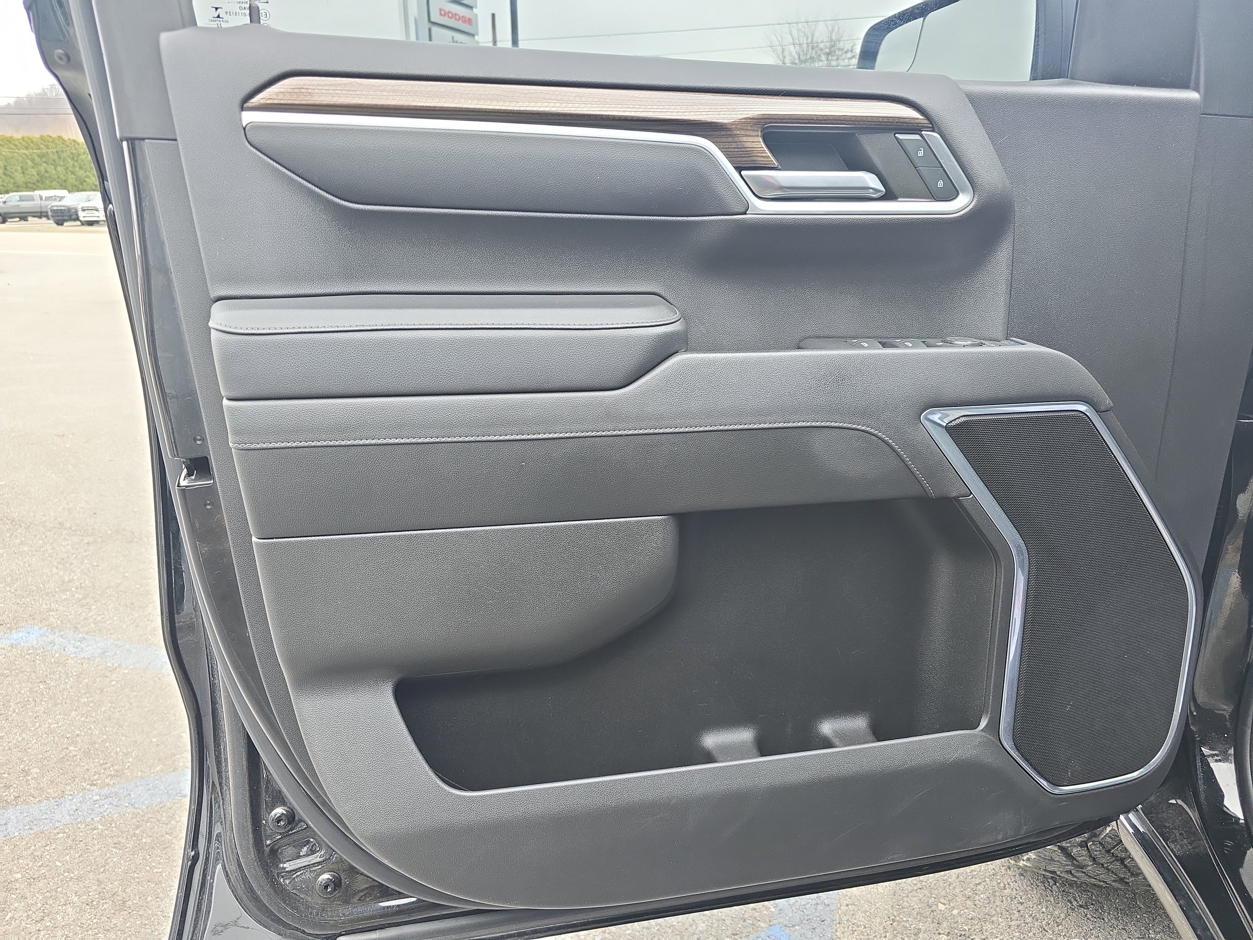 Used 2022 Chevrolet Silverado 1500 LT image 16