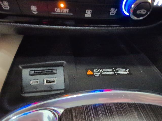 Certified 2023 Buick Enclave Avenir image 24