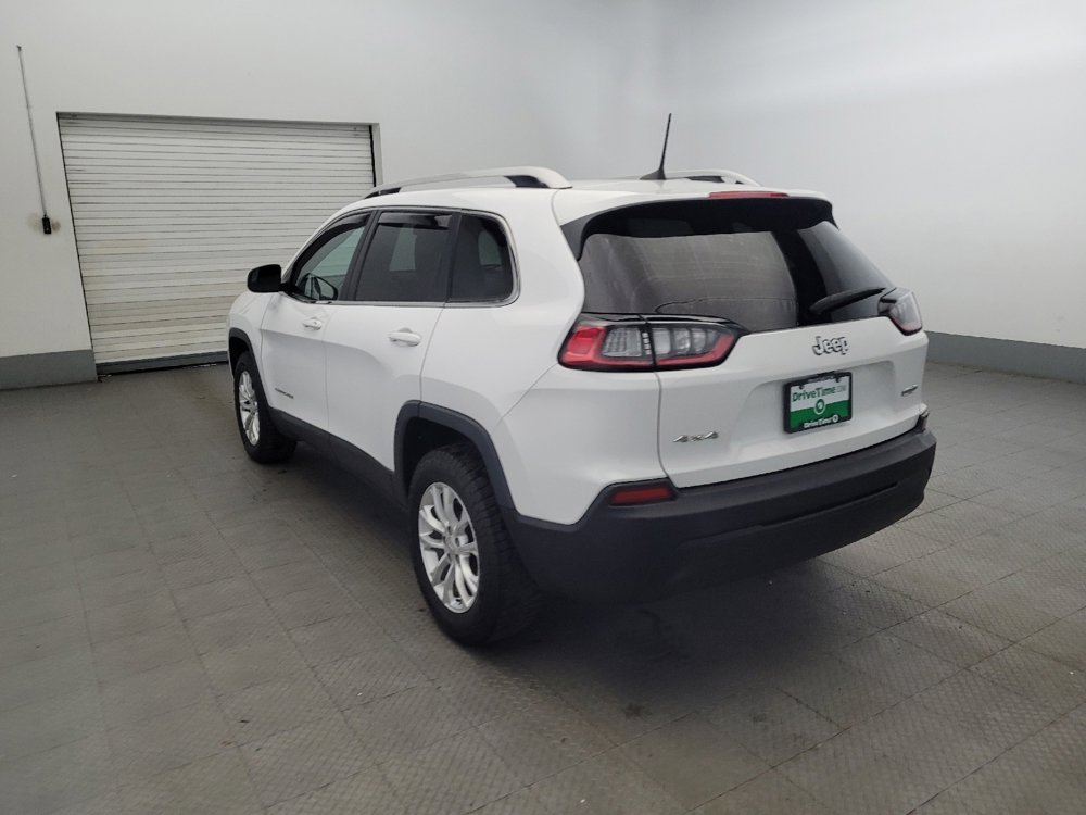 Used 2019 Jeep Cherokee Latitude w/ Cold Weather Group image 5