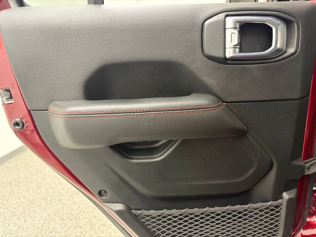 Used 2021 Jeep Wrangler Unlimited Rubicon image 34