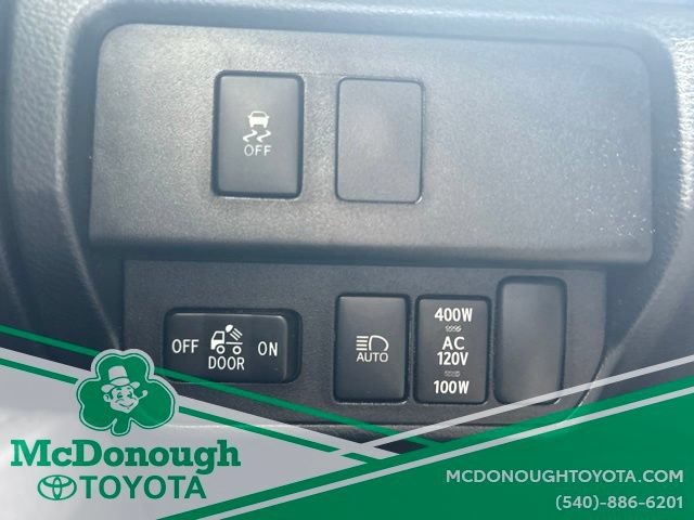 Used 2021 Toyota Tacoma TRD Sport w/ Technology Package AWD/4WD image 16