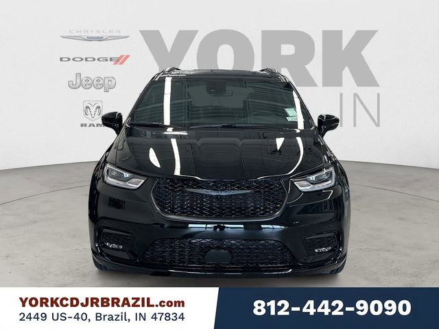 New 2026 Chrysler Pacifica Limited w/ S Appearance Package image 8