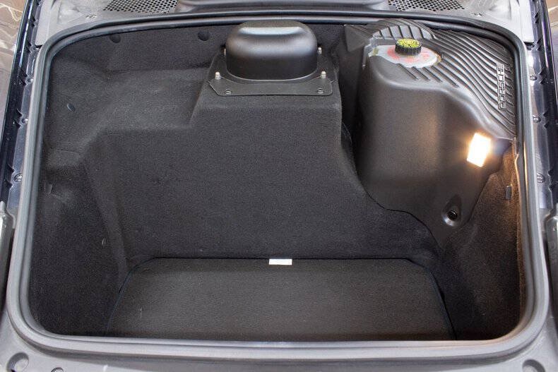 Used 2004 Porsche 911 Cabriolet image 38