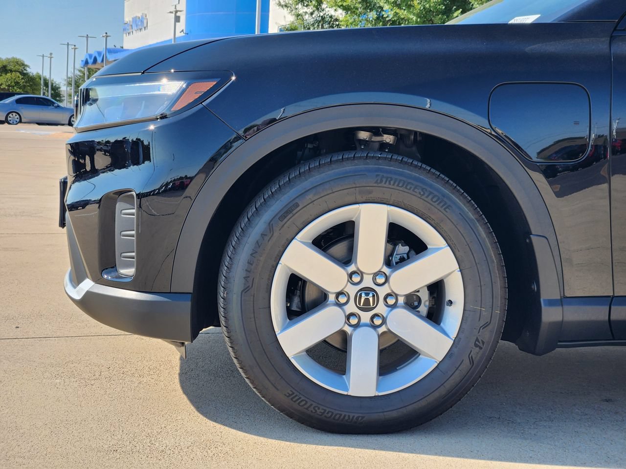 New 2026 Honda Prologue EX image 5
