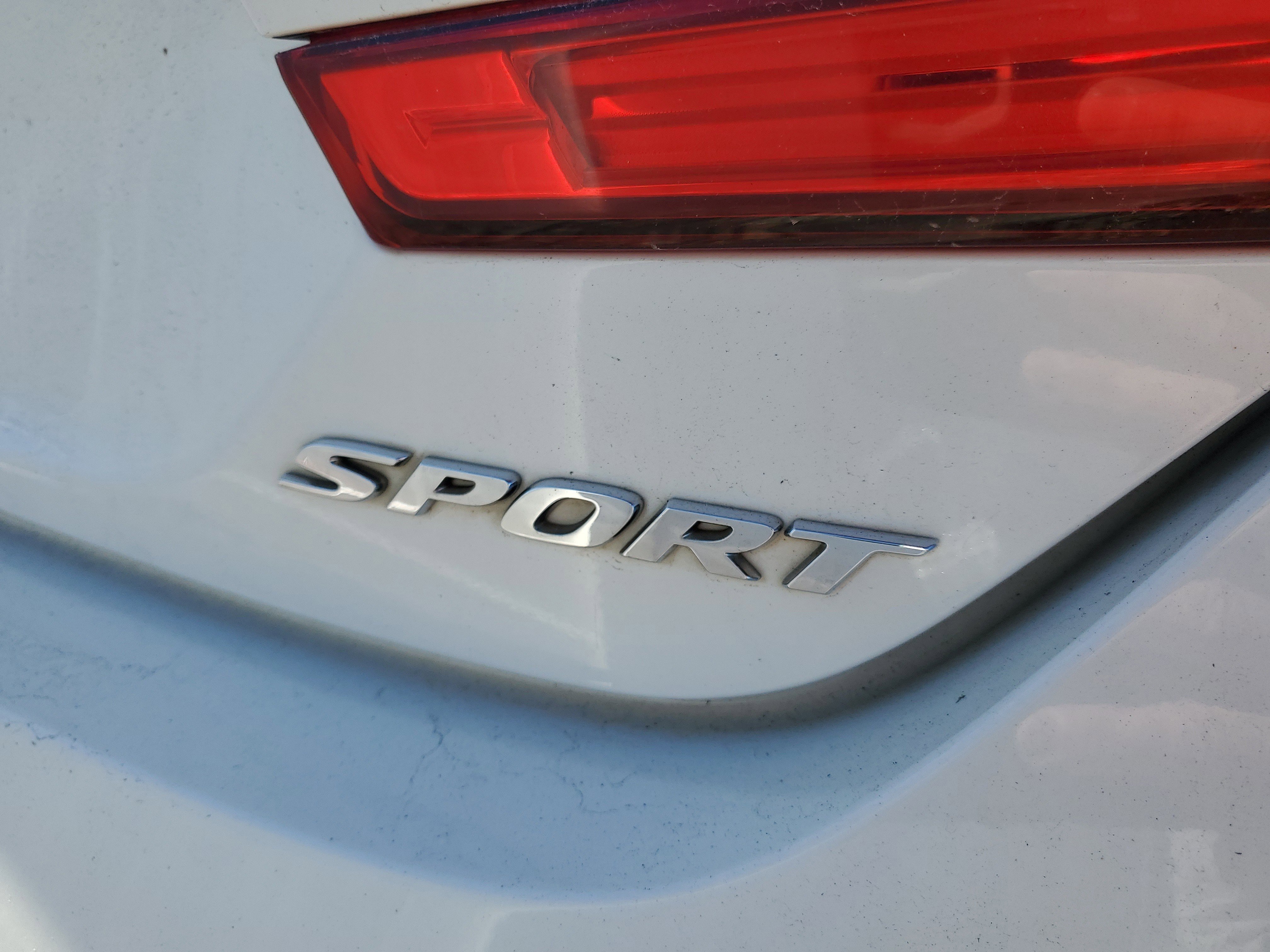 Used 2022 Honda Accord Sport image 8