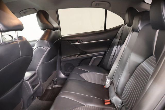 Used 2023 Toyota Camry SE image 31