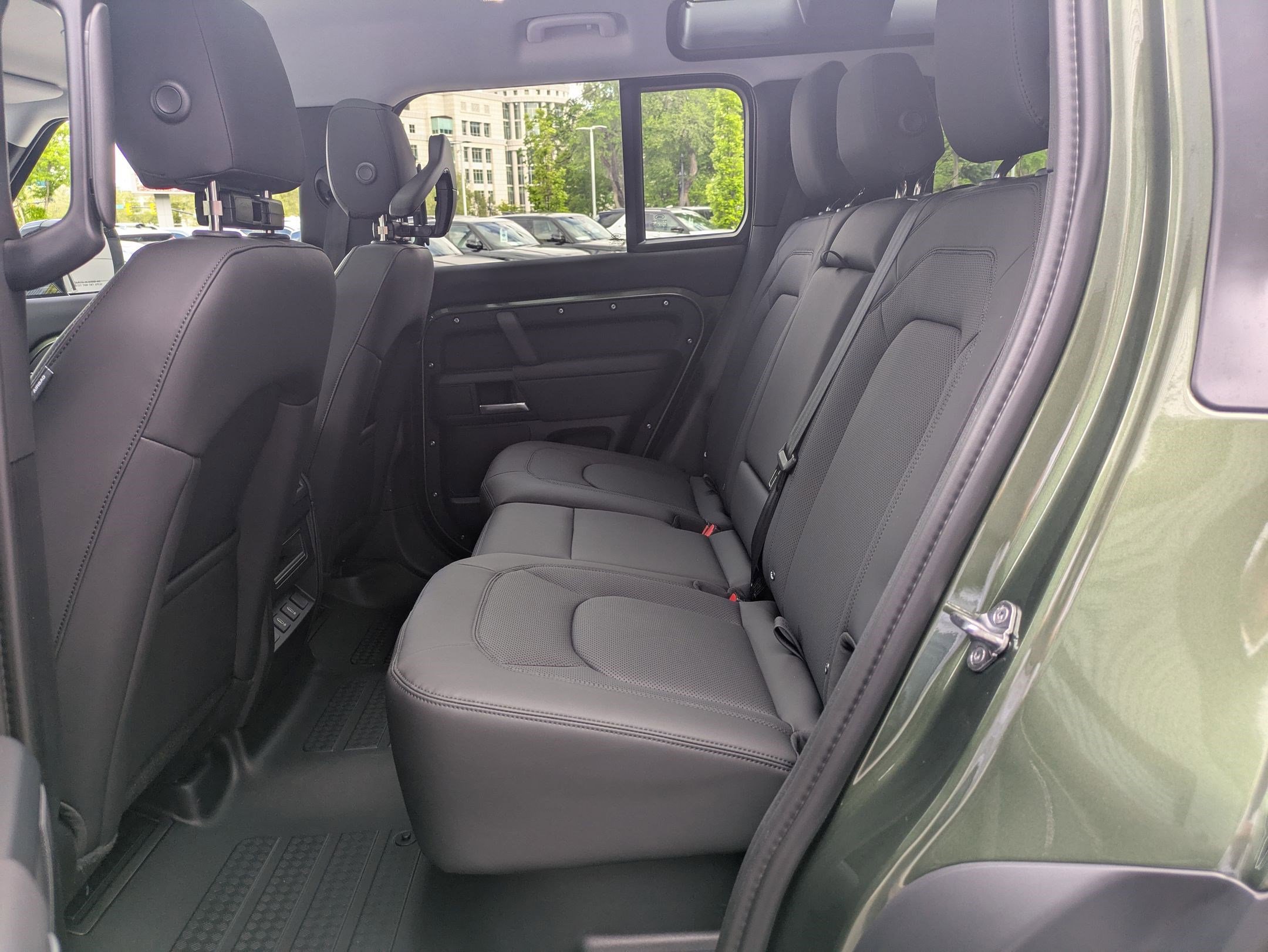 New 2026 Land Rover Defender 110 S AWD/4WD image 26