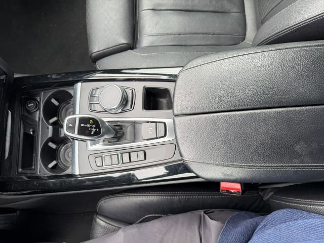 Used 2018 BMW X5 xDrive50i w/ M Sport Package image 15