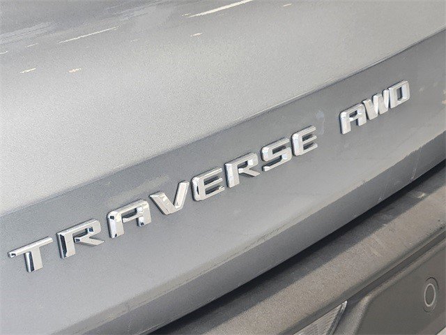 Certified 2025 Chevrolet Traverse LT w/ Sun and Wheel Package image 14