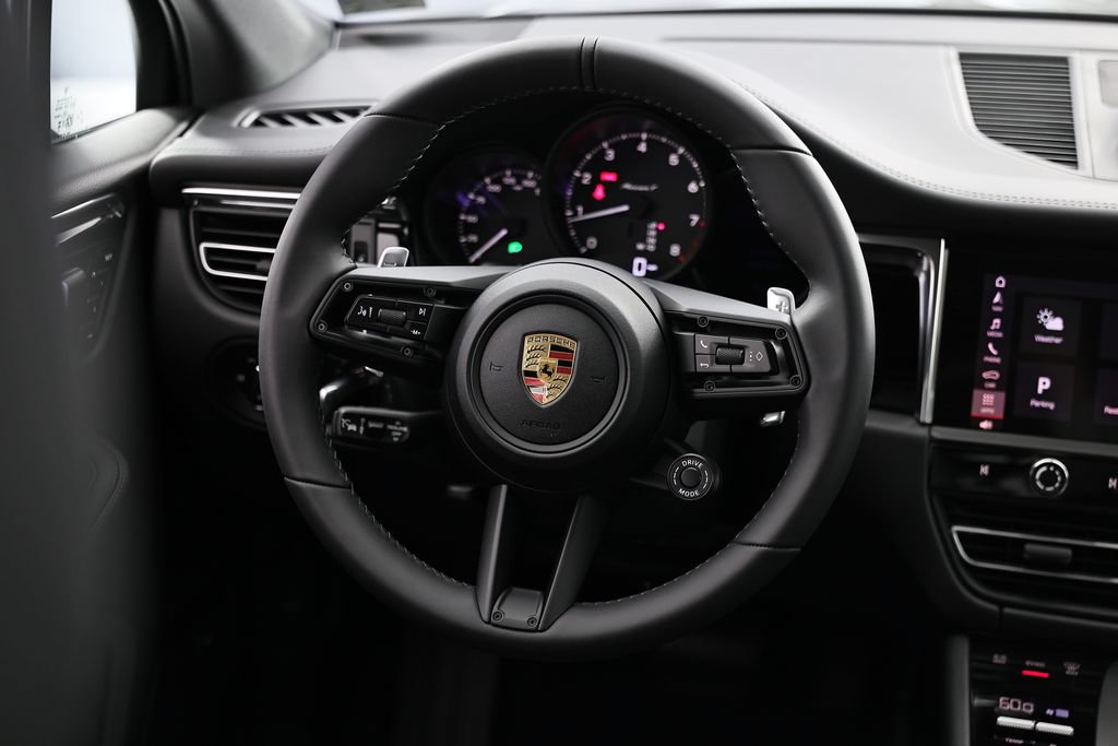 New 2026 Porsche Macan Turbo AWD/4WD image 30