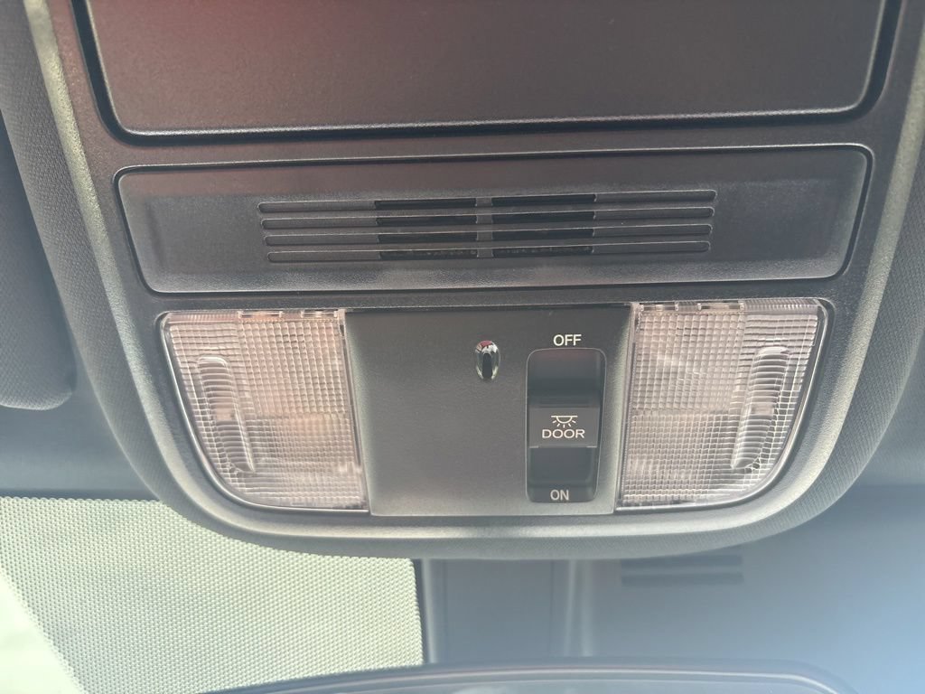 Used 2021 Honda Passport Sport image 23