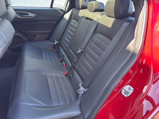 Used 2021 Alfa Romeo Giulia Ti Sport image 15