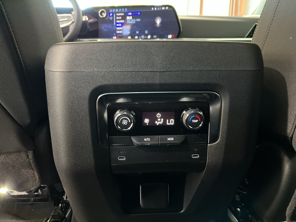 New 2026 Chevrolet Suburban LS w/ LS Custom Edition AWD/4WD image 14