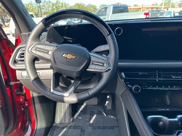 New 2026 Chevrolet Traverse LT w/ Enhanced Driving Package image 2