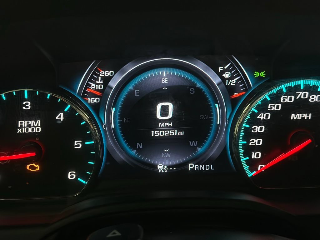 Used 2017 Chevrolet Suburban Premier RWD image 5