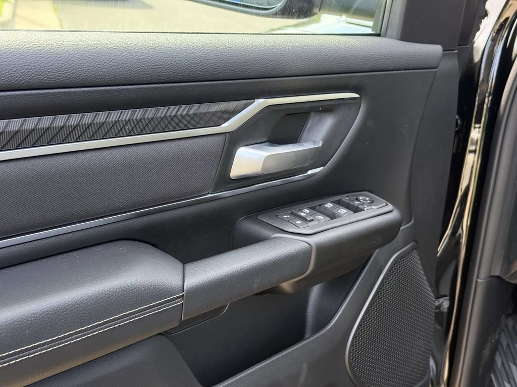 New 2026 RAM 1500 Big Horn AWD/4WD image 31